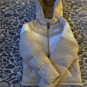 Nike Beige and White Puffer Jacket